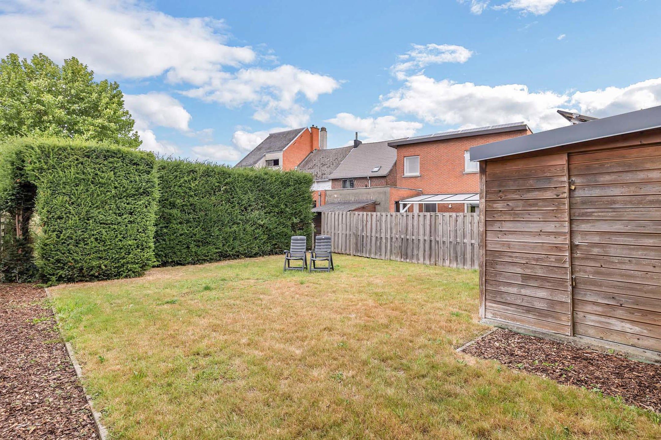 Gezellige, instapklare HOB met garage en tuin foto 31