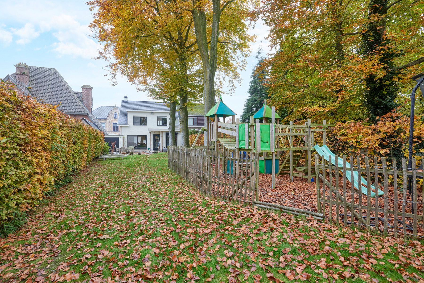 Instapklare woonst met 5 slaapkamers en 2 badkamers foto 18