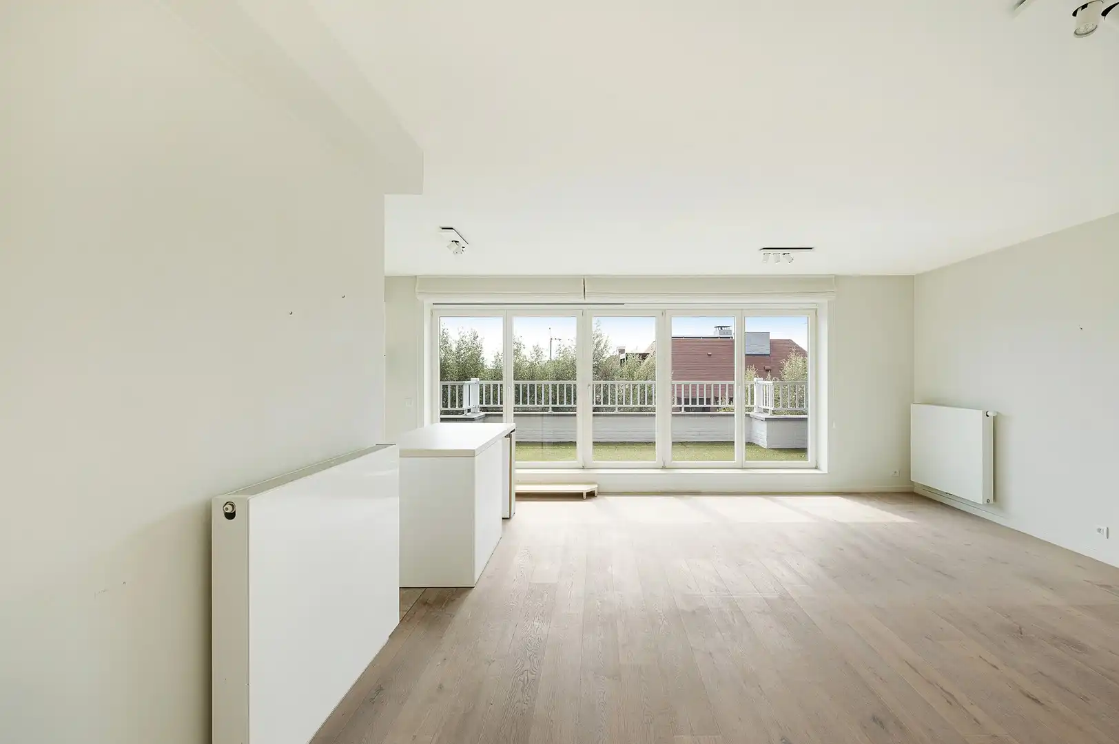 Recent appartement met zuidgericht leefterras. foto 4