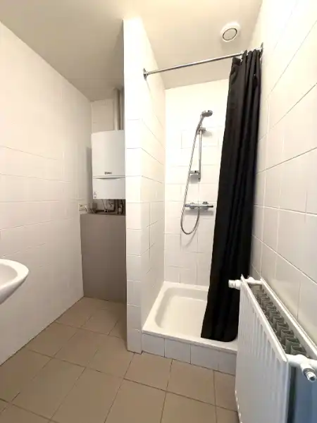 INSTAPKLAAR APPARTEMENT MET TWEE SLAAPKAMERS EN TERRAS foto 11