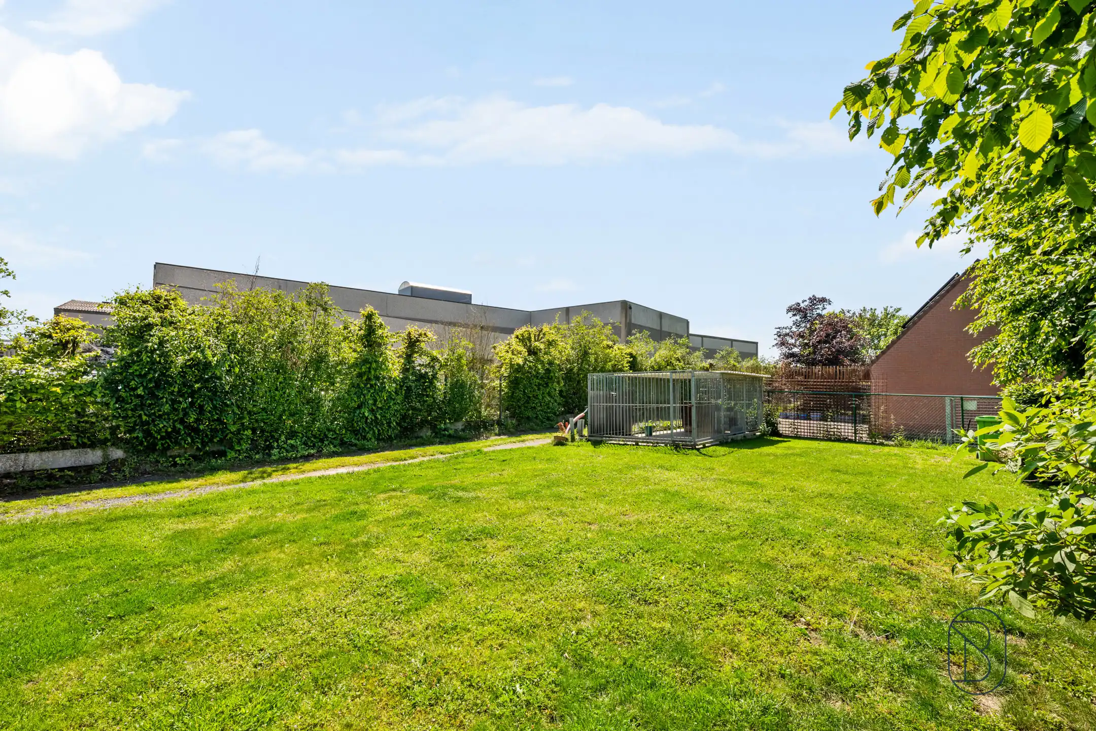 Grote energiezuinige villa met zwemvijver en mooie tuin foto 7