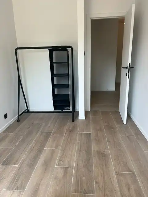 Moderne 3 slaapkamerappartement te huur aan de Theresiastraat in Hasselt - Recent gerenoveerd met garage en ideale ligging! foto 18