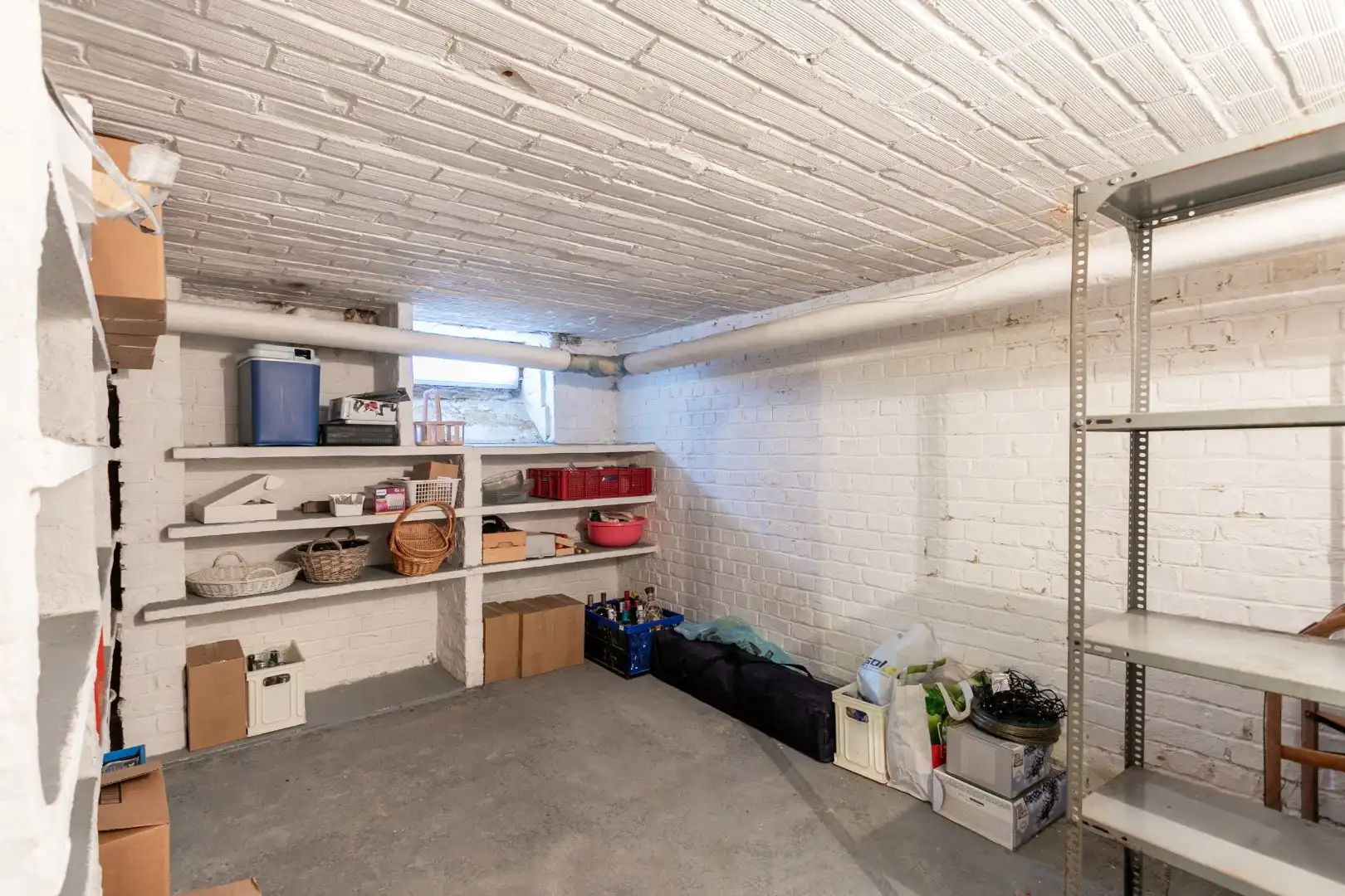 Ruime woning met naastgelegen bouwgrond en loods foto 36