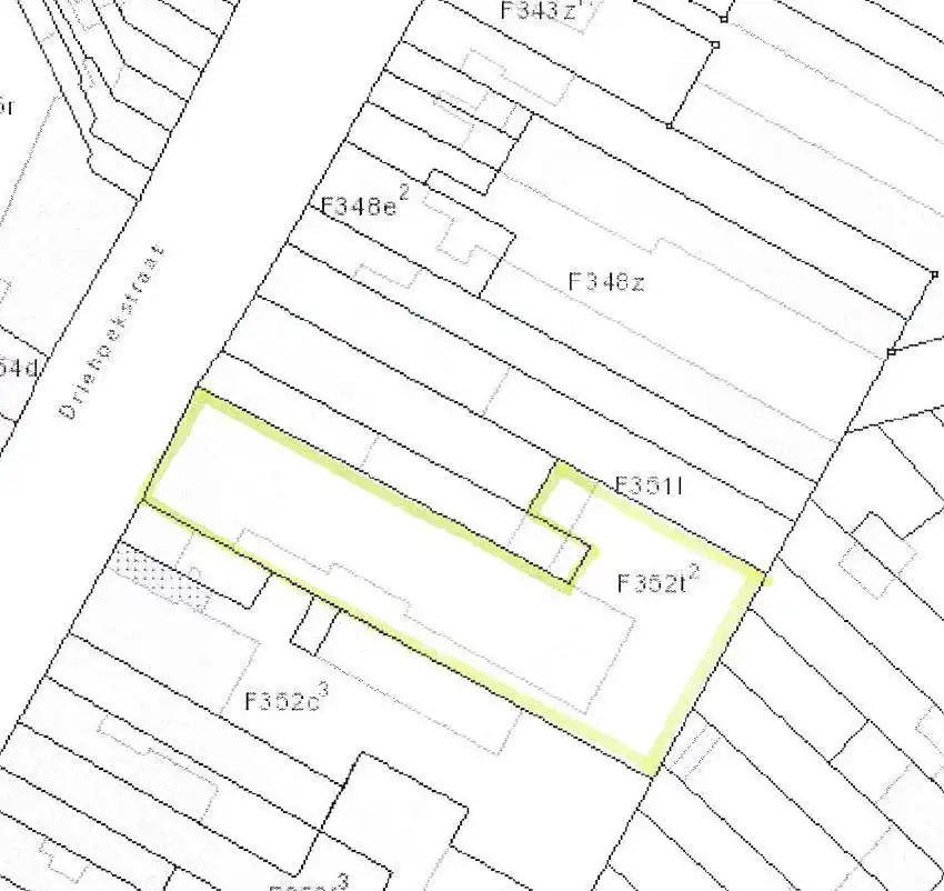 RUIM COMMERCIEEL GELIJKVLOERS 600 M2 MET PARKING foto 4