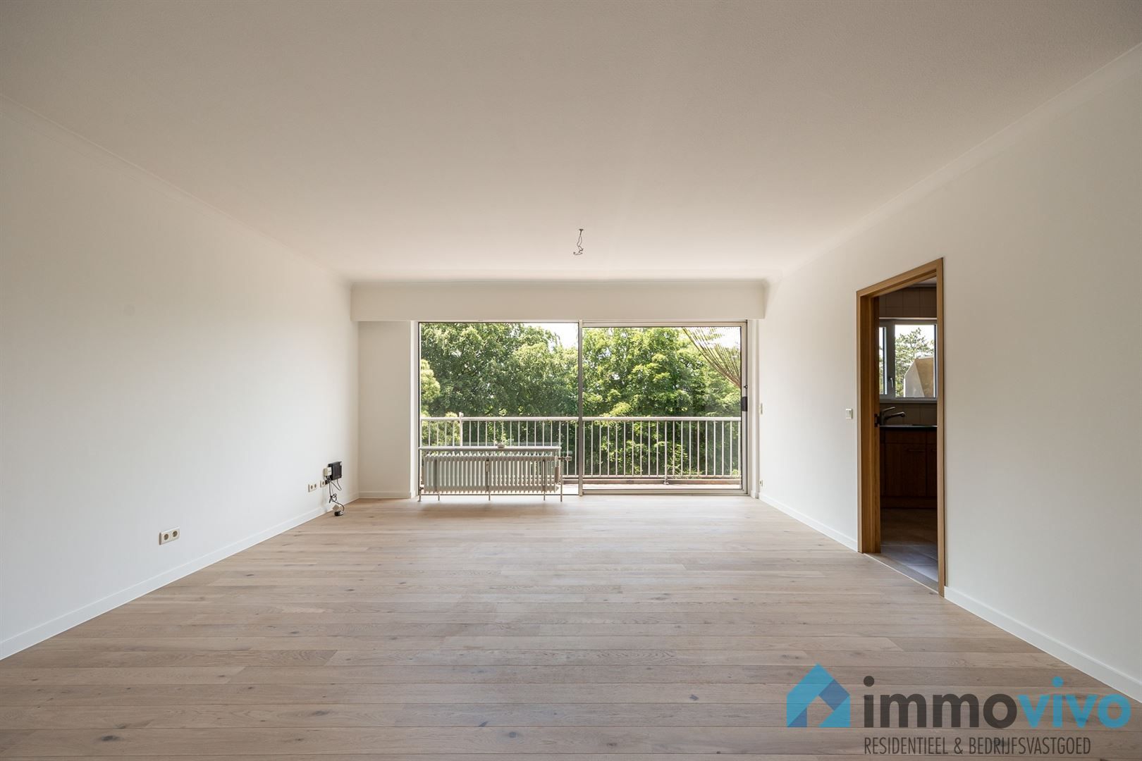 Gerenoveerd appartement met 3 slaapkamers en twee terrassen foto 2