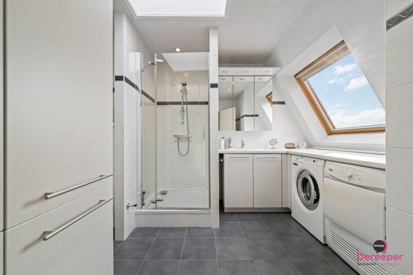 Charmante duplex met garage en autostaanplaats op wandelafstand van het strand  foto 11