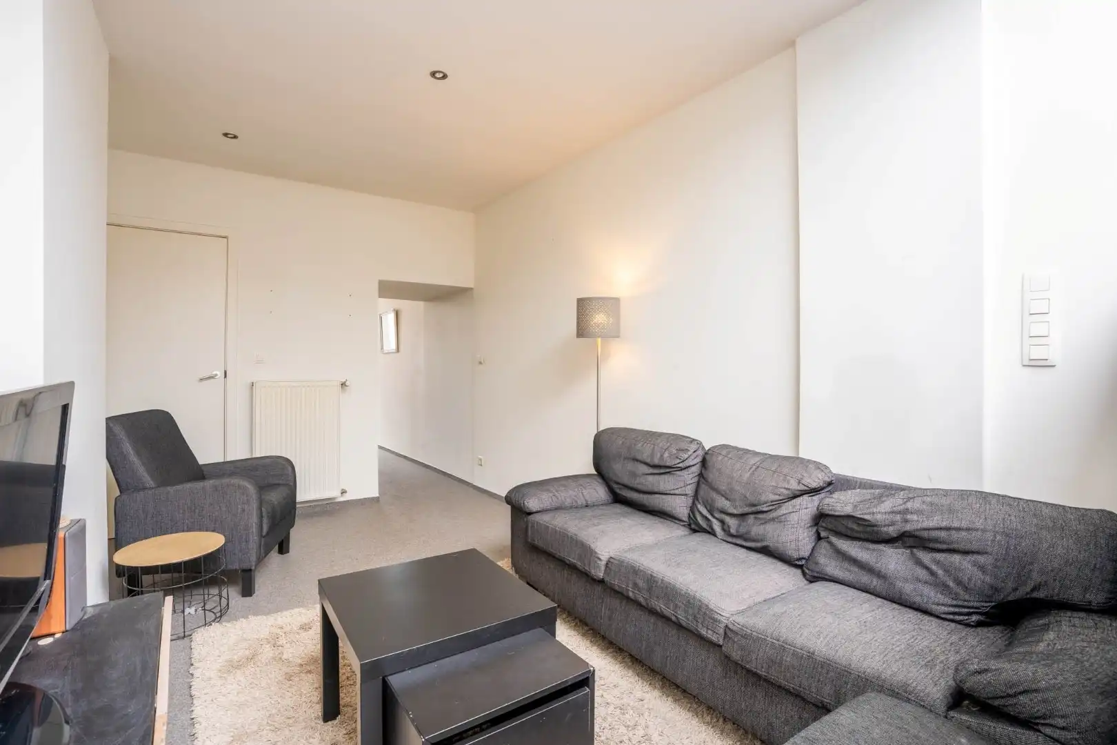 Een knusse rijwoning met tuintje en 3 slaapkamers, gelegen pal in het centrum van Maaseik. foto 8