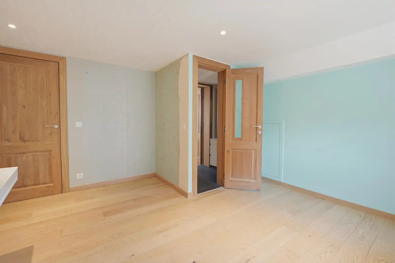 Herenhuis met handelsruimte & wellness in Nieuwpoort-Stad foto 14