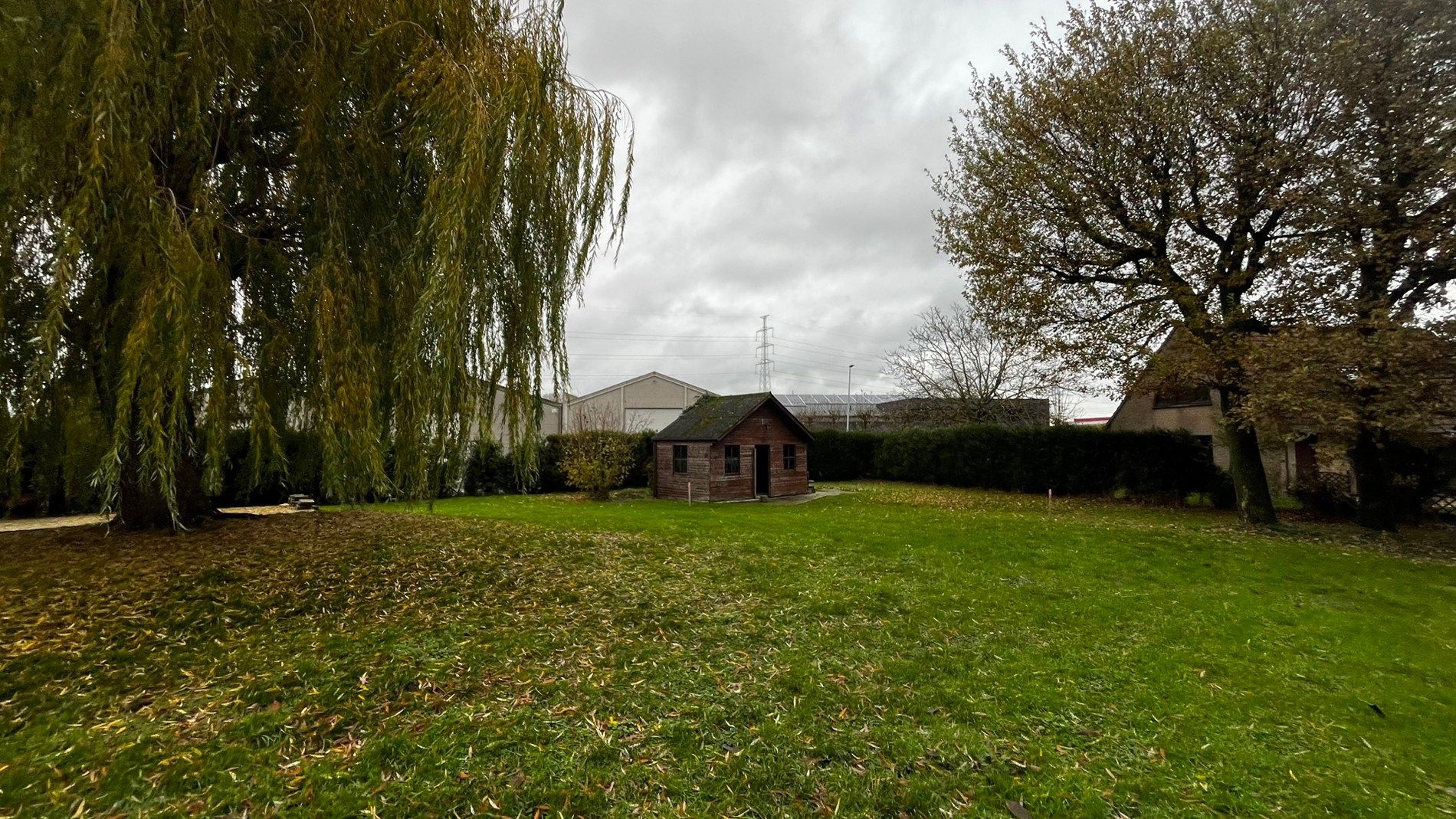 Grote woning op 1518 m² met 5 kamers & een grote garage foto 16