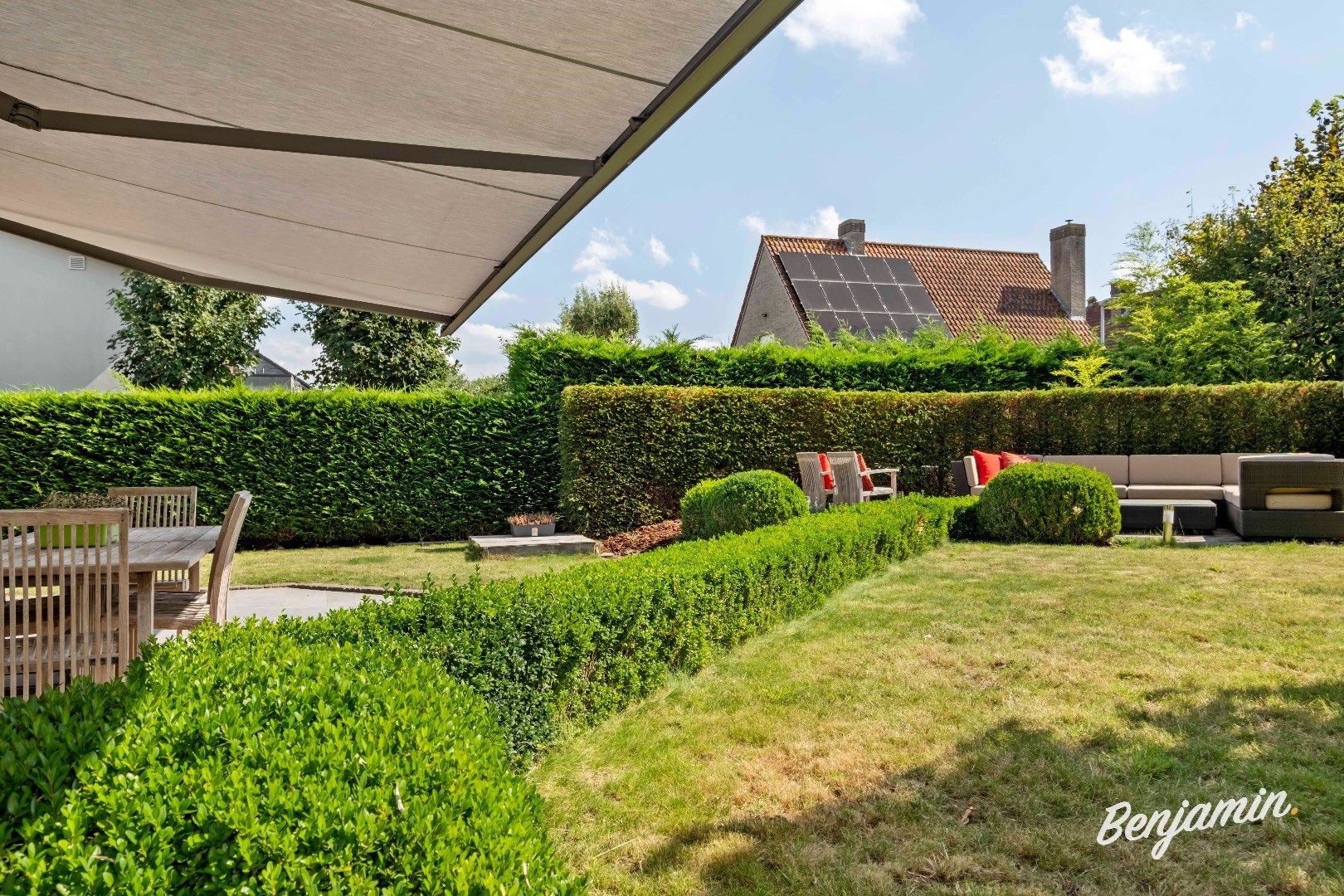 Instapklare woning met 5 slaapkamers, dubbele garage en zuidgerichte tuin in Rumbeke foto 13