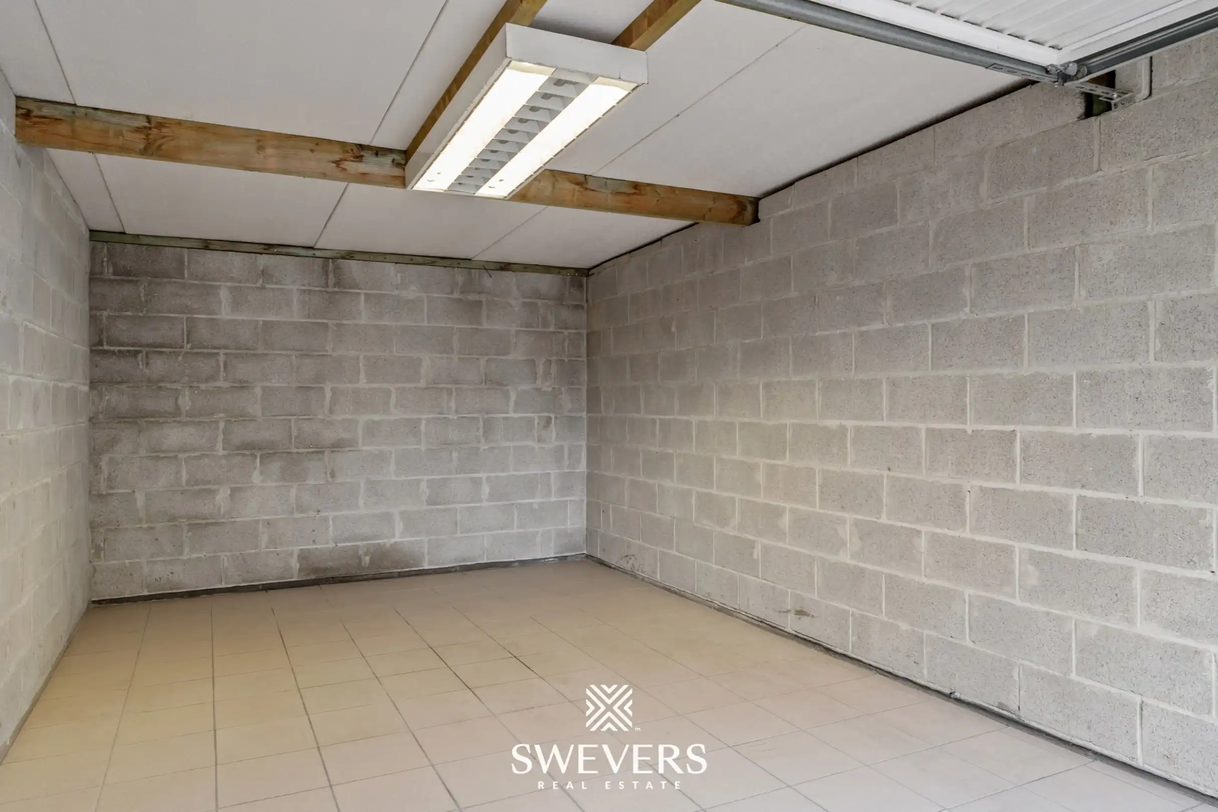 Ruim duplex appartement met 2 slaapkamers, terras en garage in Heusden-Zolder foto 18