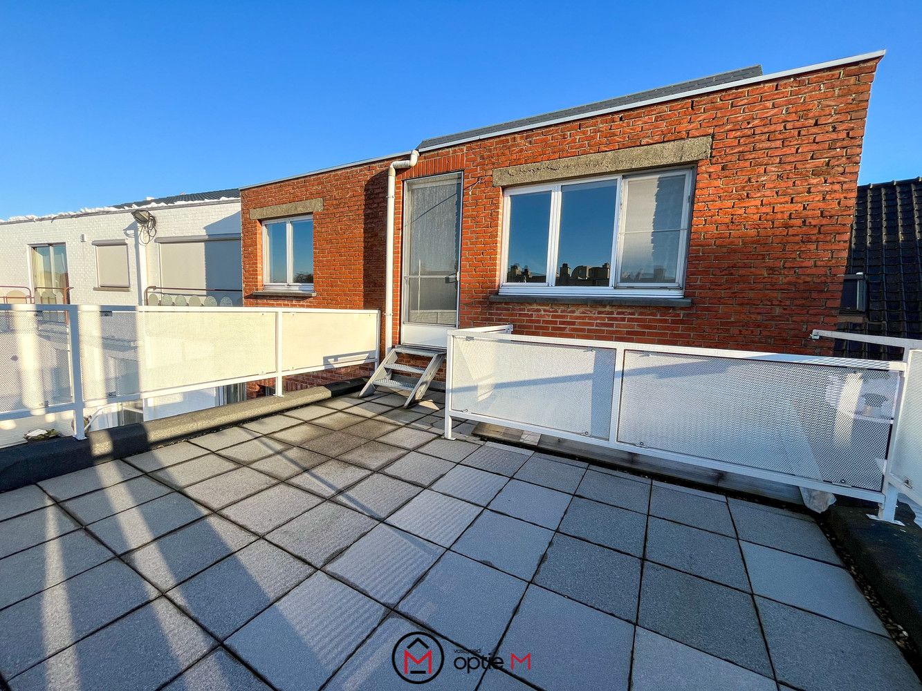 Ruim appartement te huur in het hart van Zonhoven foto 13