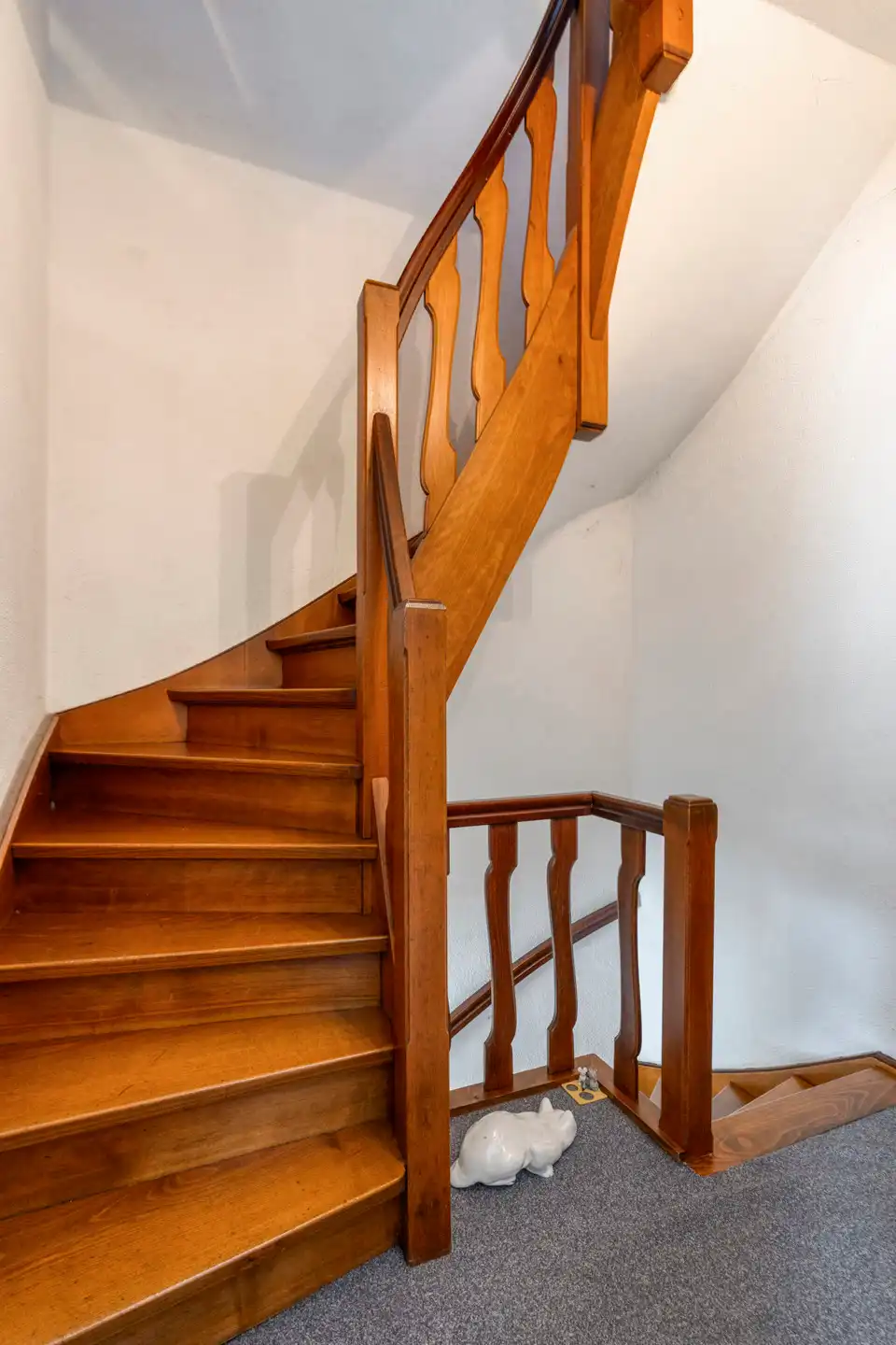 Woning met 3 slaapkamers in een residentiële wijk foto 10