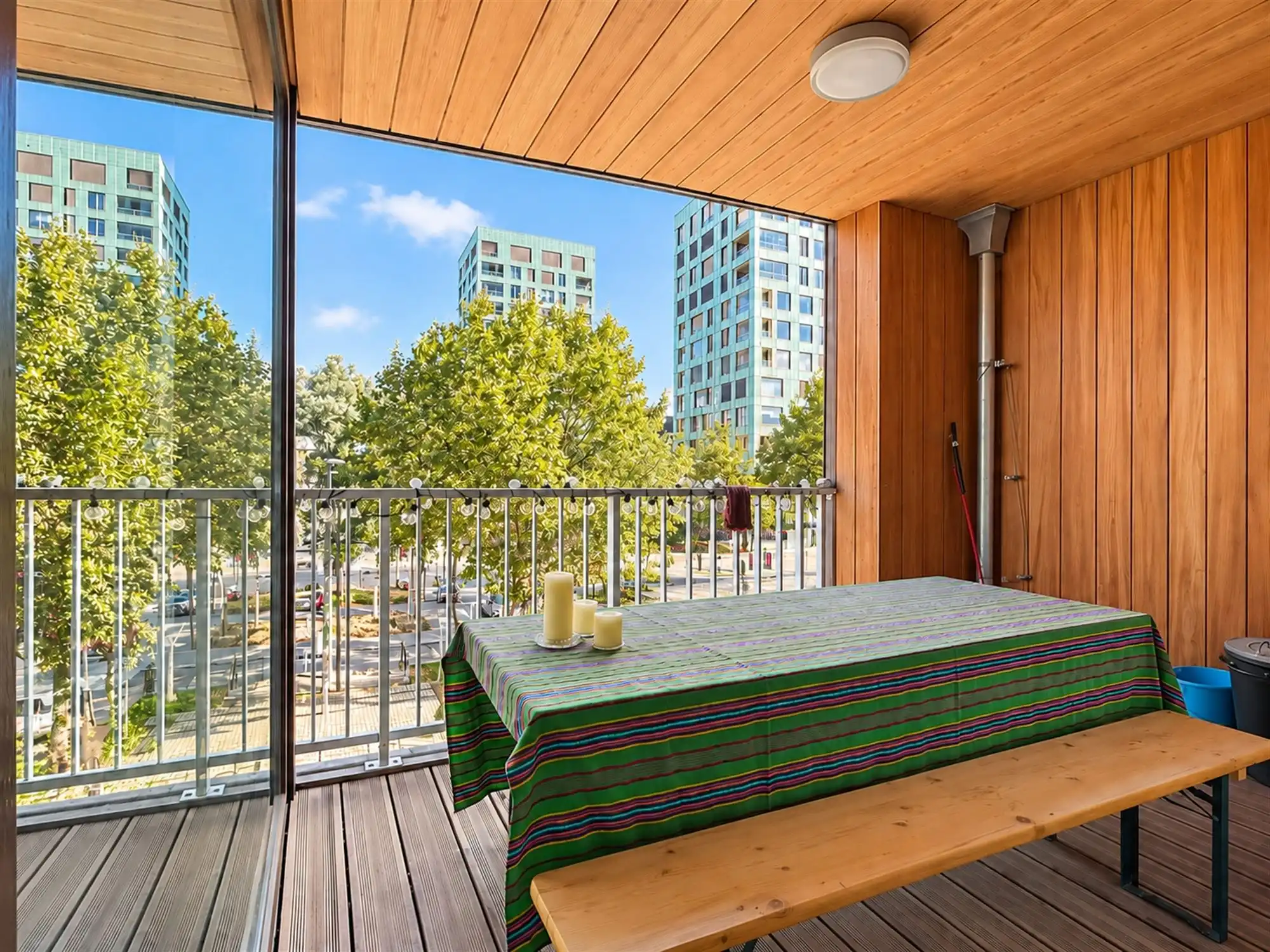 Prachtig recent appartement met terras aan 't MAS  foto 4