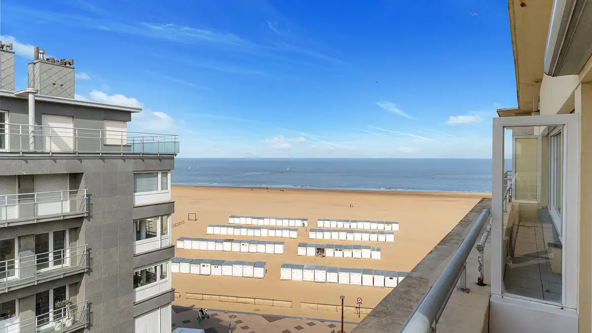 Appartement met veel potentieel: zon, zeezicht en rust foto 15