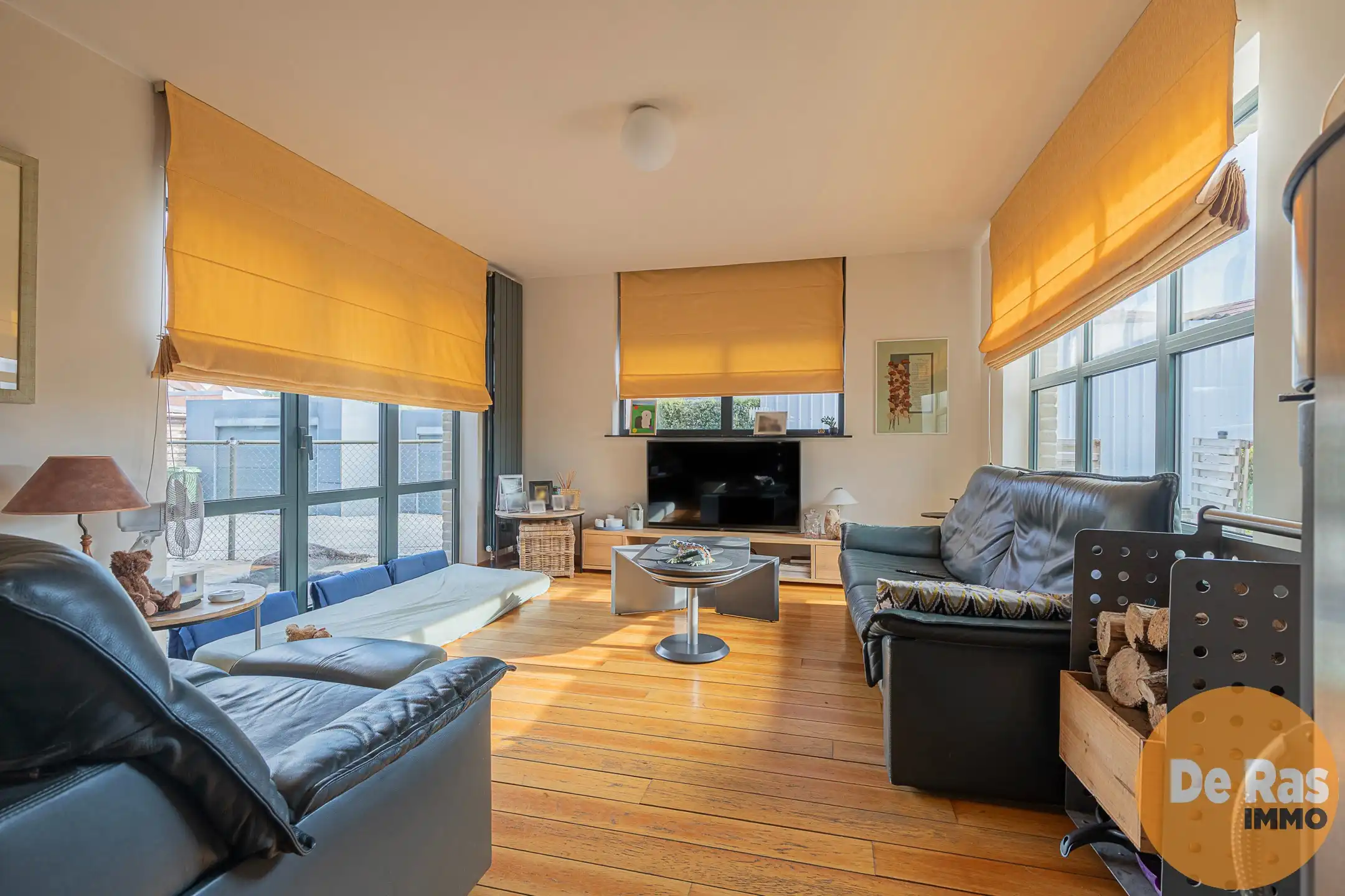 HERZELE – Multifunctionele loods met villa foto 10