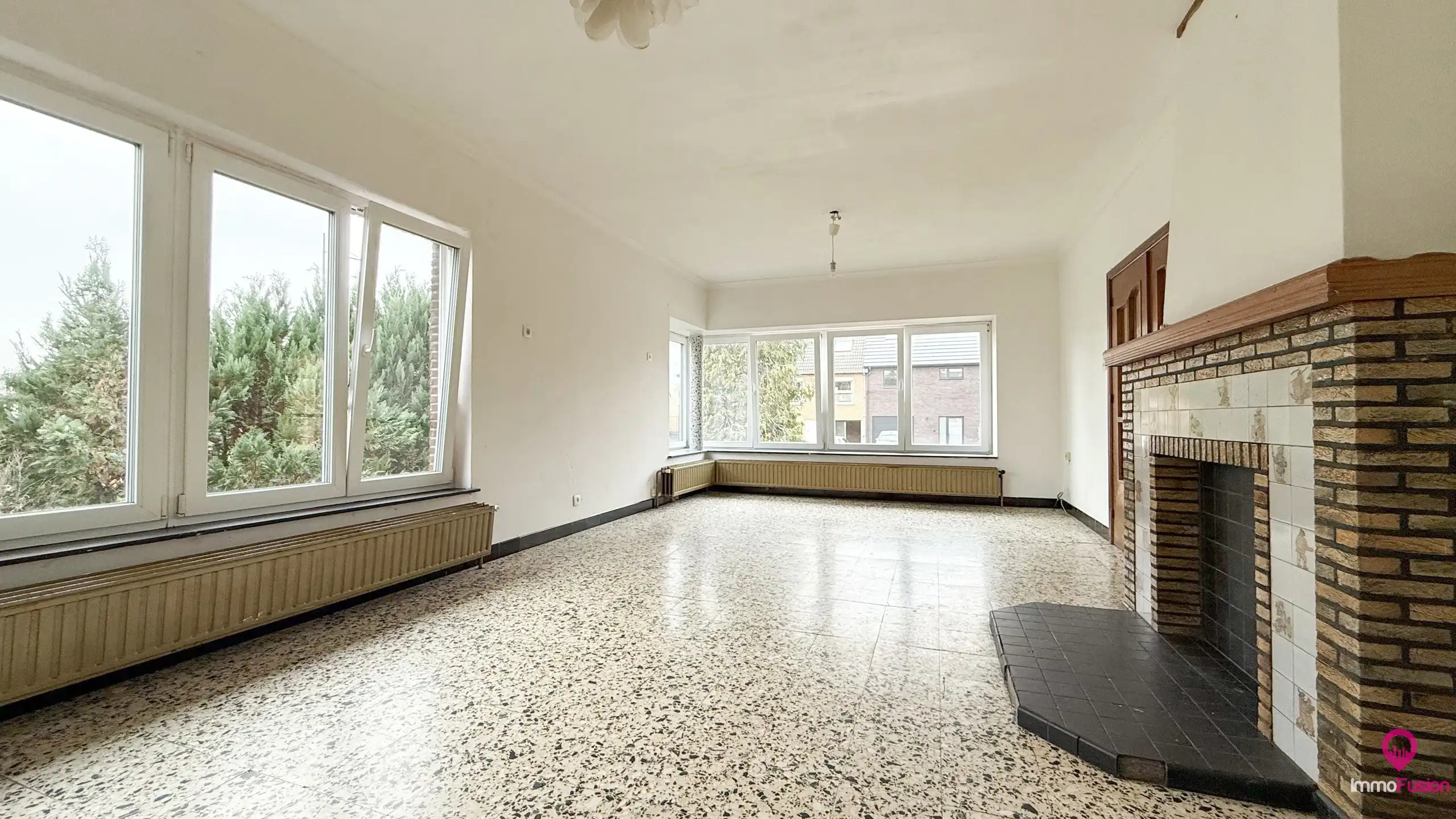 Hoofdfoto van de publicatie: Centraal gelegen openbebouwing in Hasselt