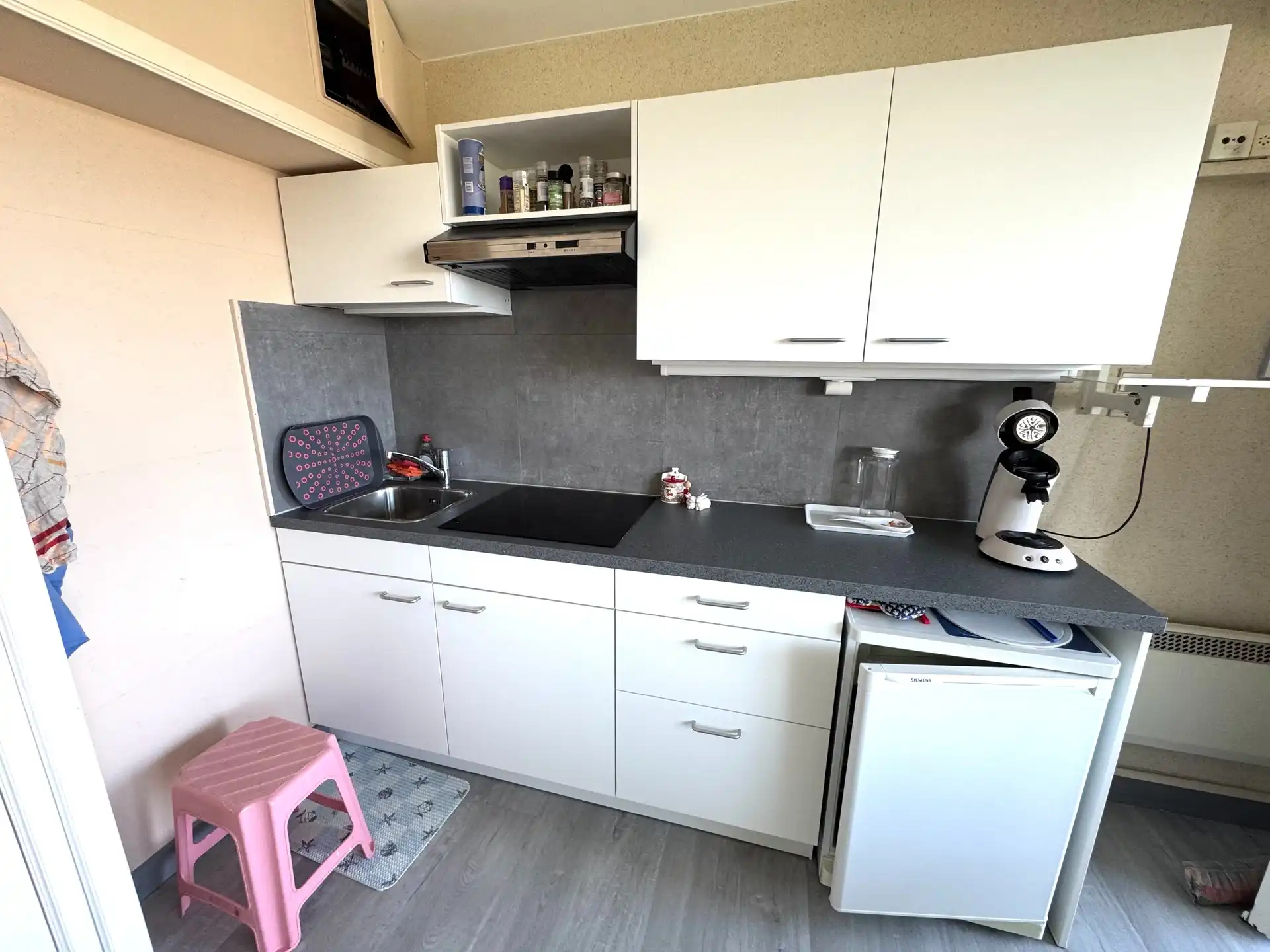 Verzorgd 1 slaapkamer appartement in het Park Atlantis te Vosseslag - De Haan. foto 4