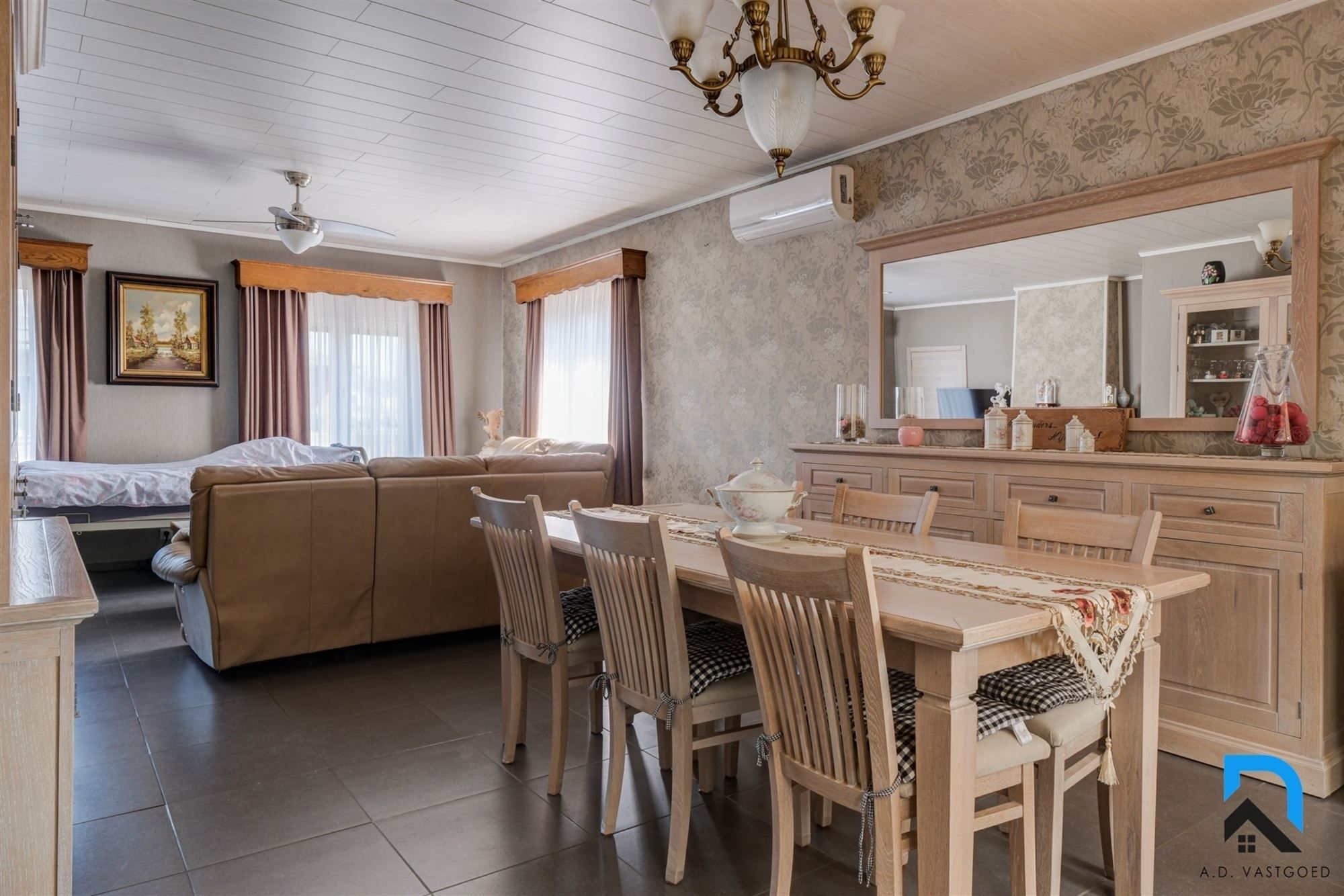 Ruime woning met tuin nabij het centrum van Bilzen foto 5