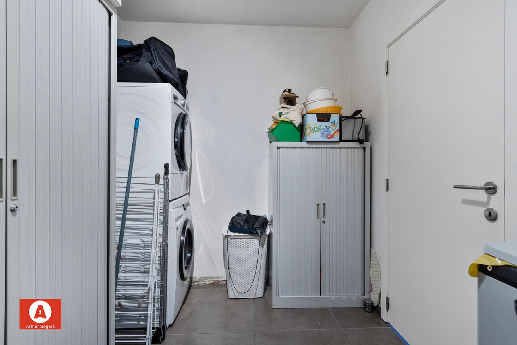 Recente (2013) en energiezuinige gezinswoning mét garage. foto 14