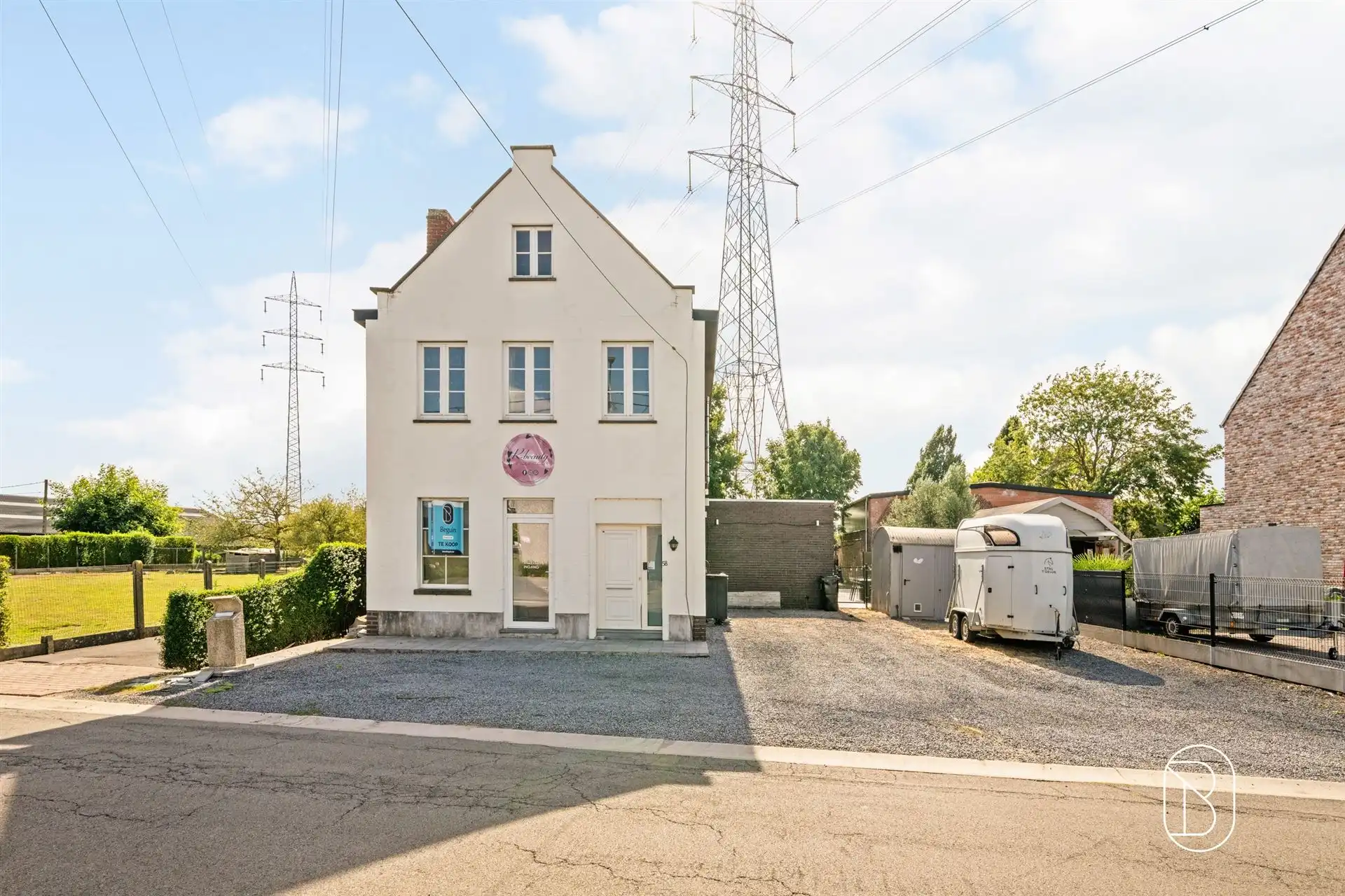 Instapklare alleenstaande woning op 1.082 m²! foto 5
