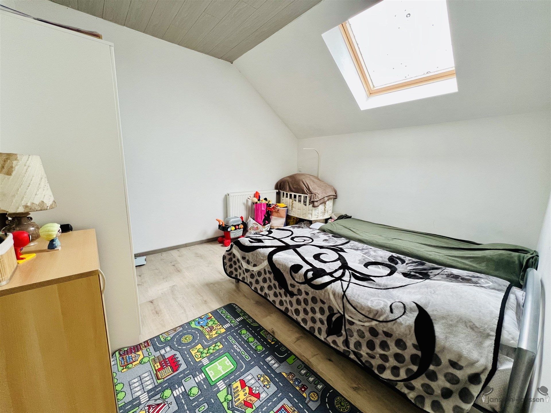 HOB met 2 slaapkamers foto 10