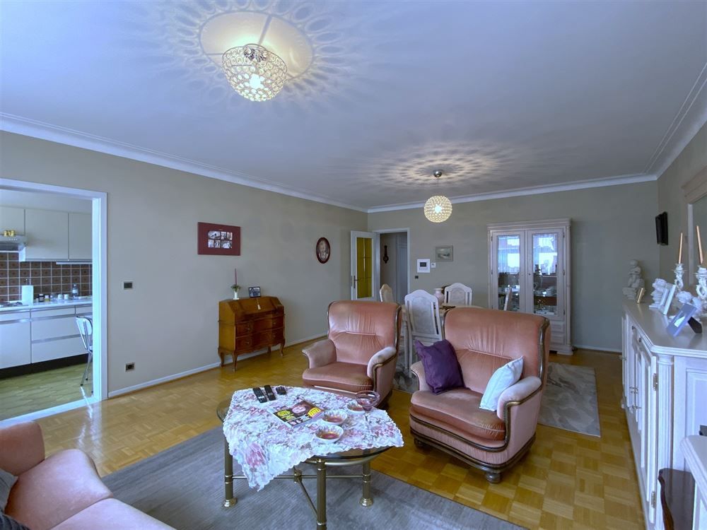 Ruim verzorgd appartement in het hart van Schoten foto 4