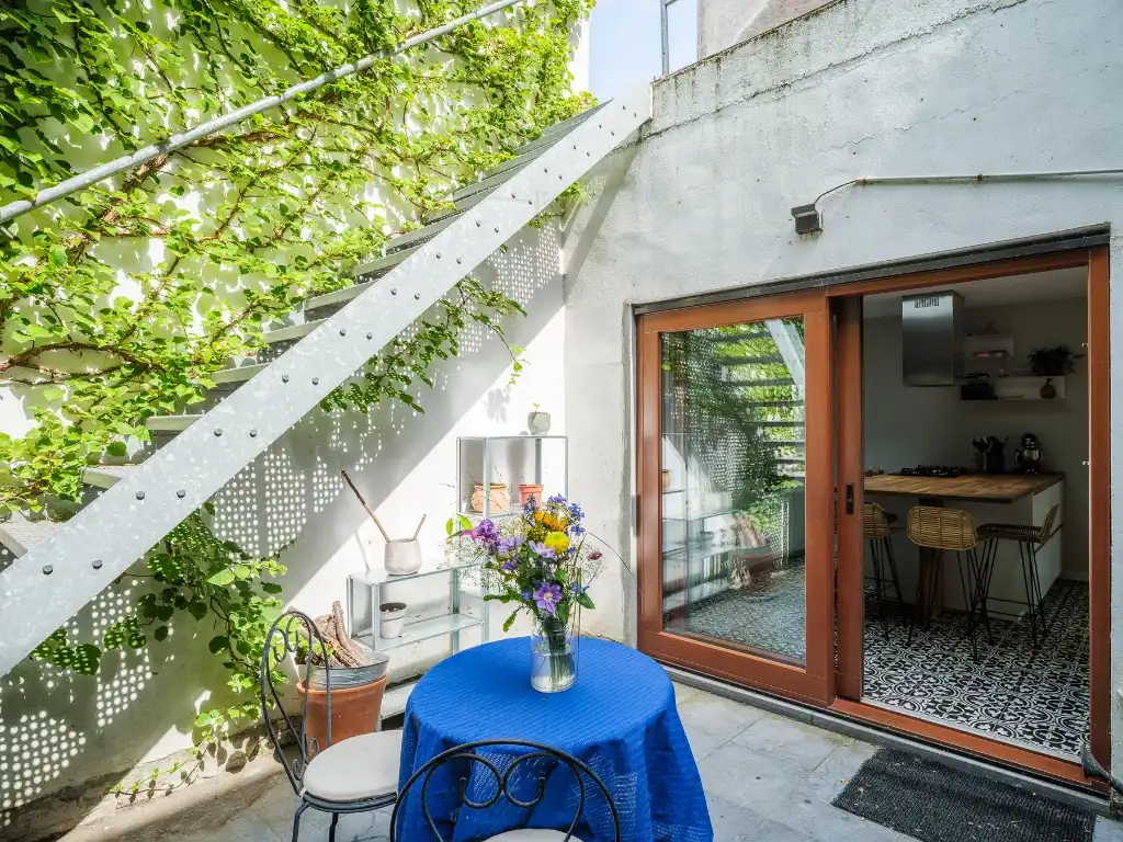 Architecturale gezinswoning met drie slaapkamers, zicht op water en groen, vlak bij de Coupure. foto 7