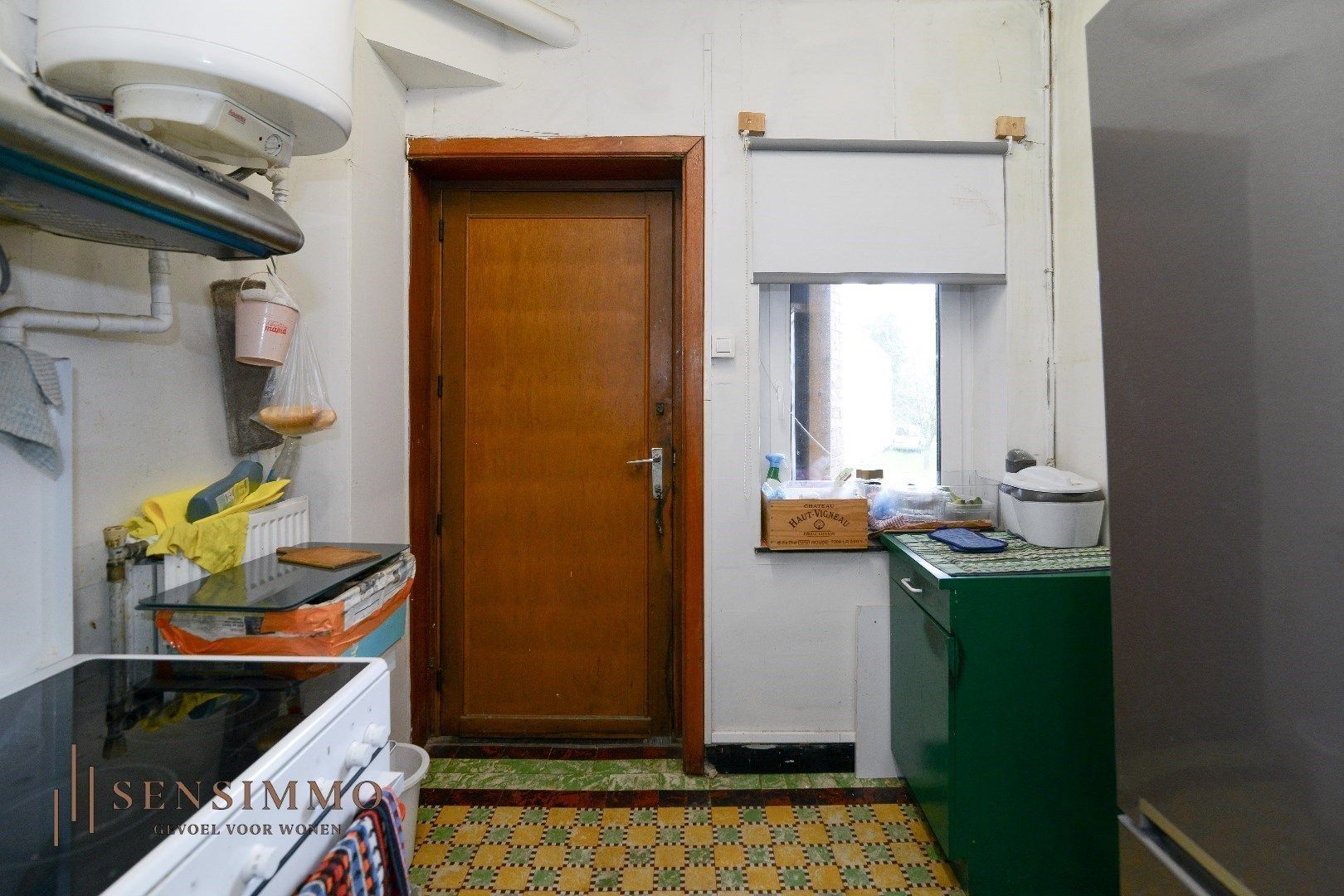 Instapklare duplex met 3 slpk + terras + parking in de levendige Vennestraat! foto 24