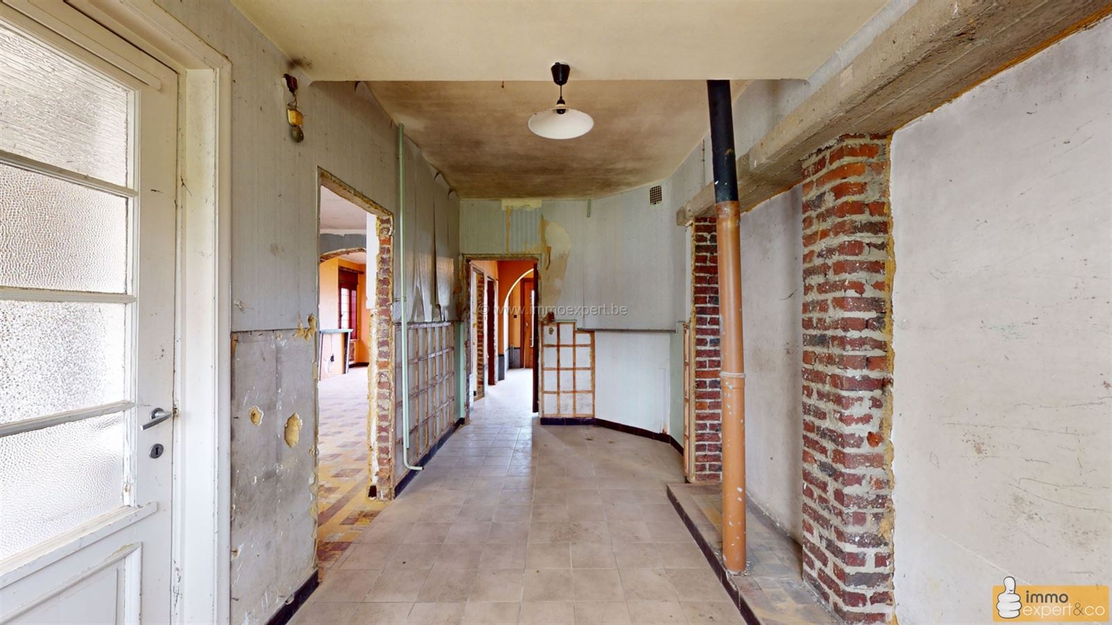 HAALTERT: Stevige, te renoveren HOB met zicht op groen foto 5