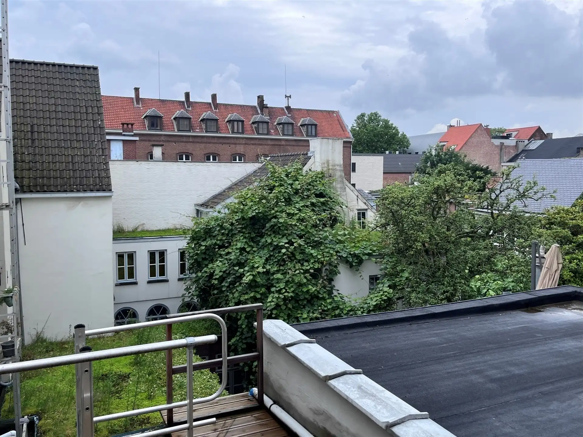 Duplex appt nabij de Universiteit van Antwerpen! foto 4