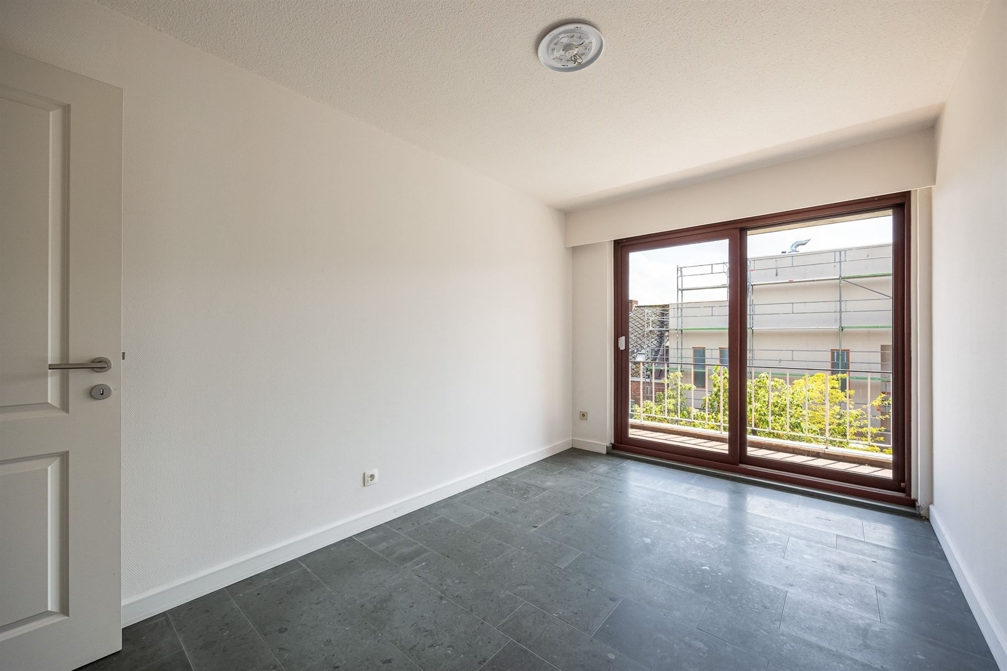 Recent gerenoveerd appartement met 3 slpkms foto 21