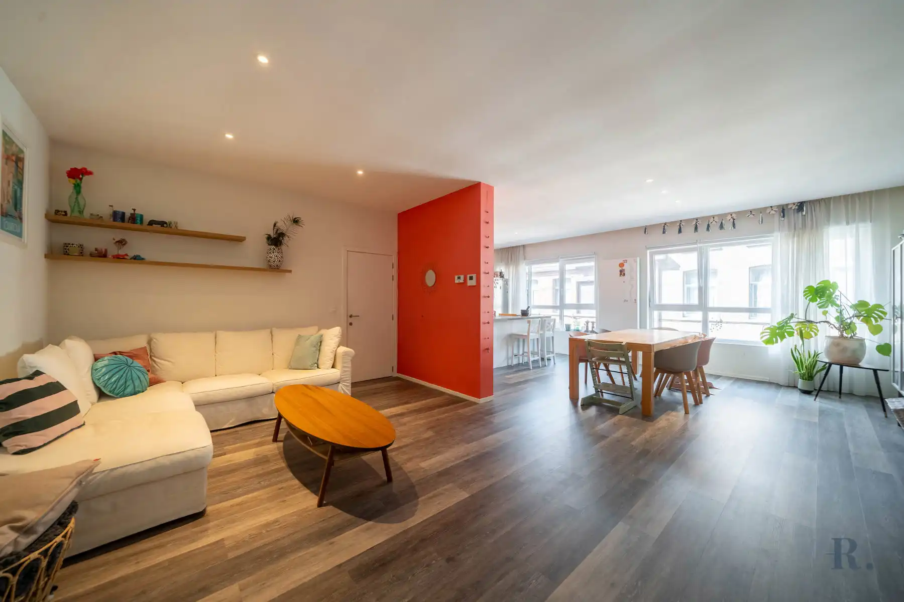 Groot lichtrijk appartement 4slk in de stadskern foto 4