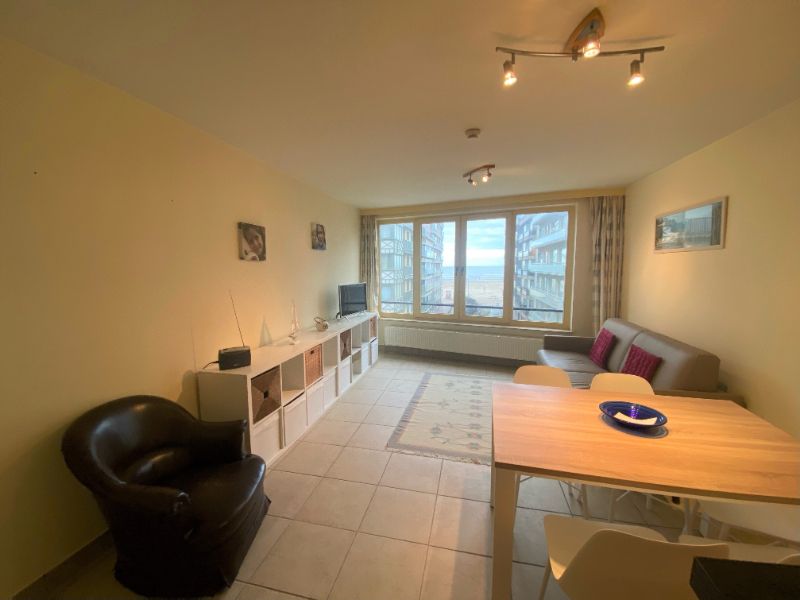 2 slaapkamer appartement met zeezicht te huur op jaarbasis foto {{pictureIndex}}