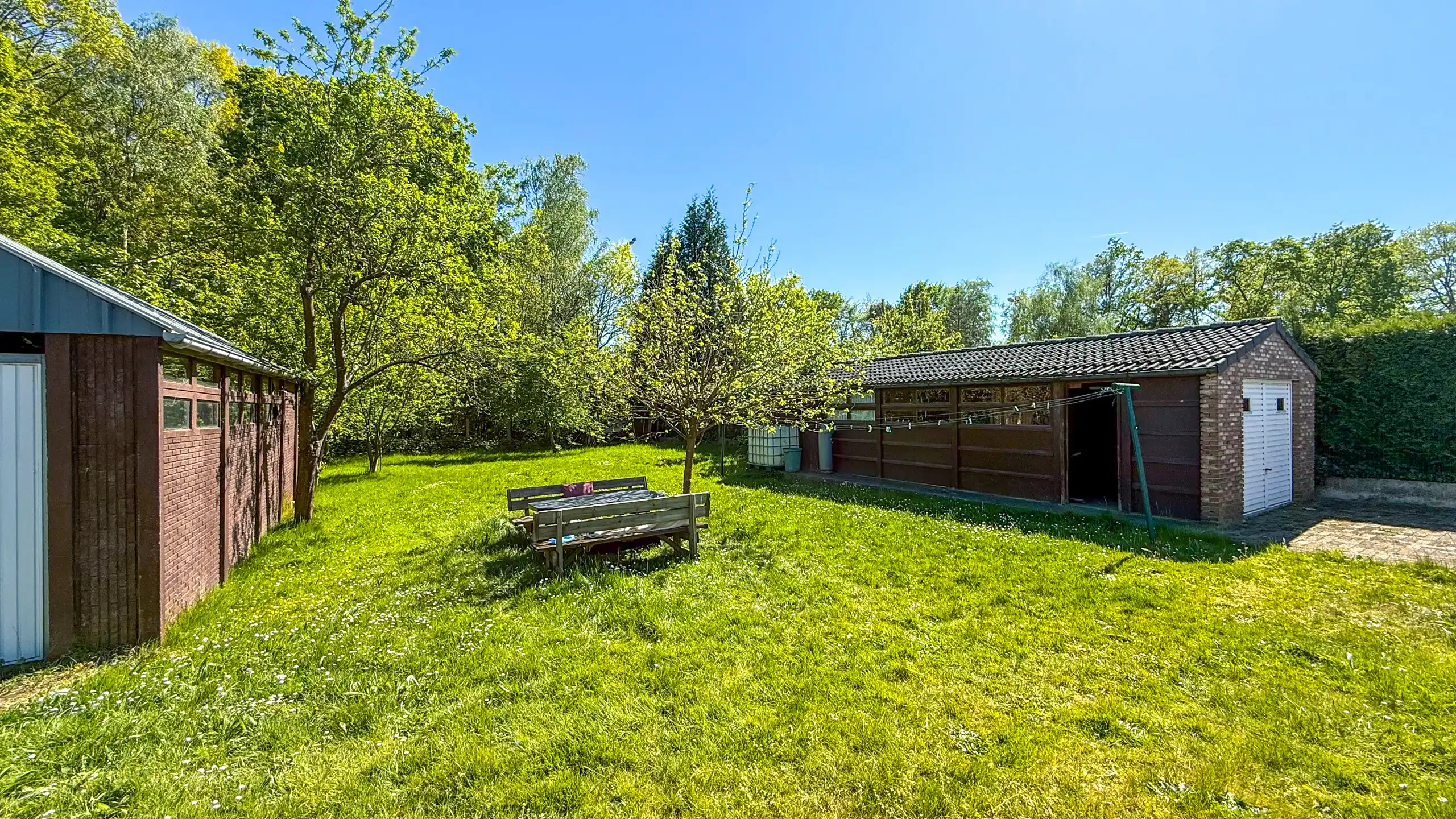Instapklare bungalow met 5 slpks op toplocatie in Heusden! foto 28