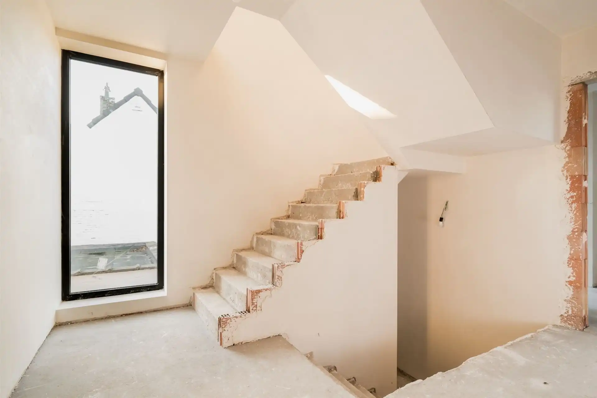 Halfopen nieuwbouwwoning met 4 slpkms en grote zuidgerichte tuin foto 15