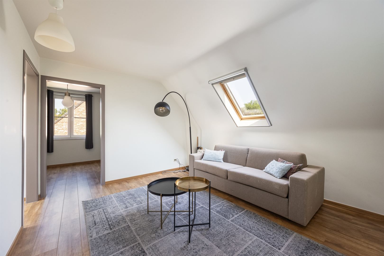 Ruime luxe woning met zwembad in Kapellen foto 20