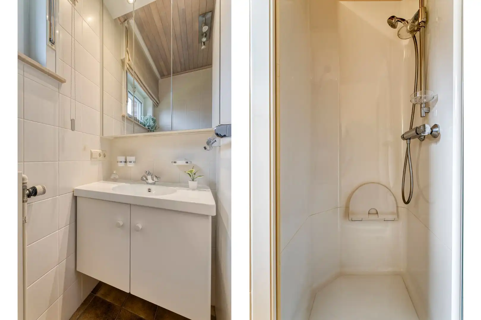 Uiterst verzorgde, gelijkvloerse villa met 2 slaapkamers en ruime garage! foto 15