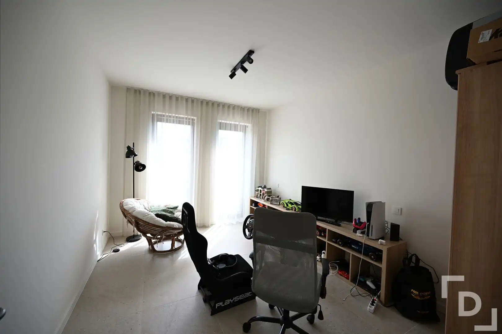 Energiezuinige en ruim nieuwbouwappartement te huur in centrum Langemark foto 14