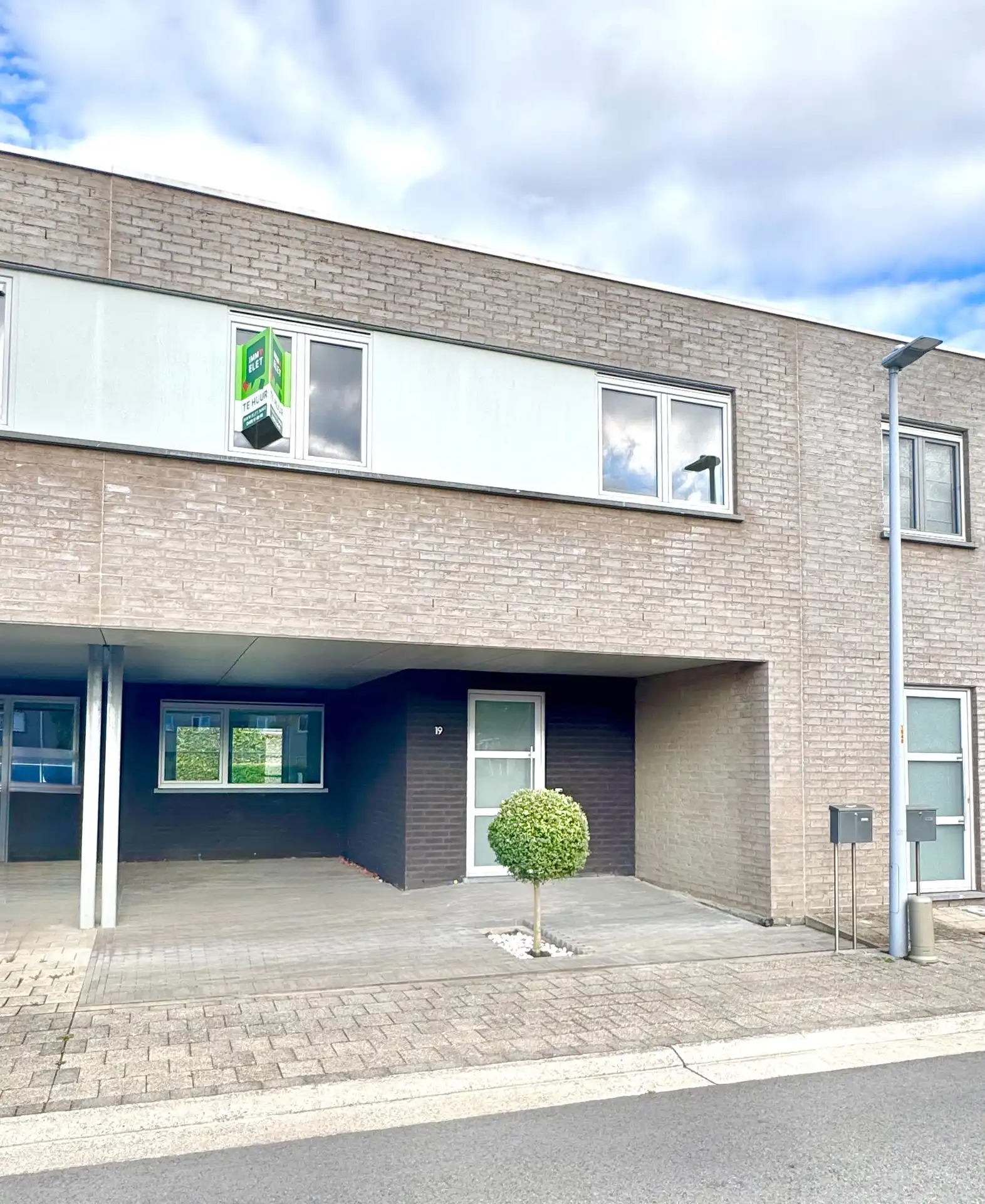 WONING | TUIN | CARPORT | 3 KAMERS | EPC A foto 2