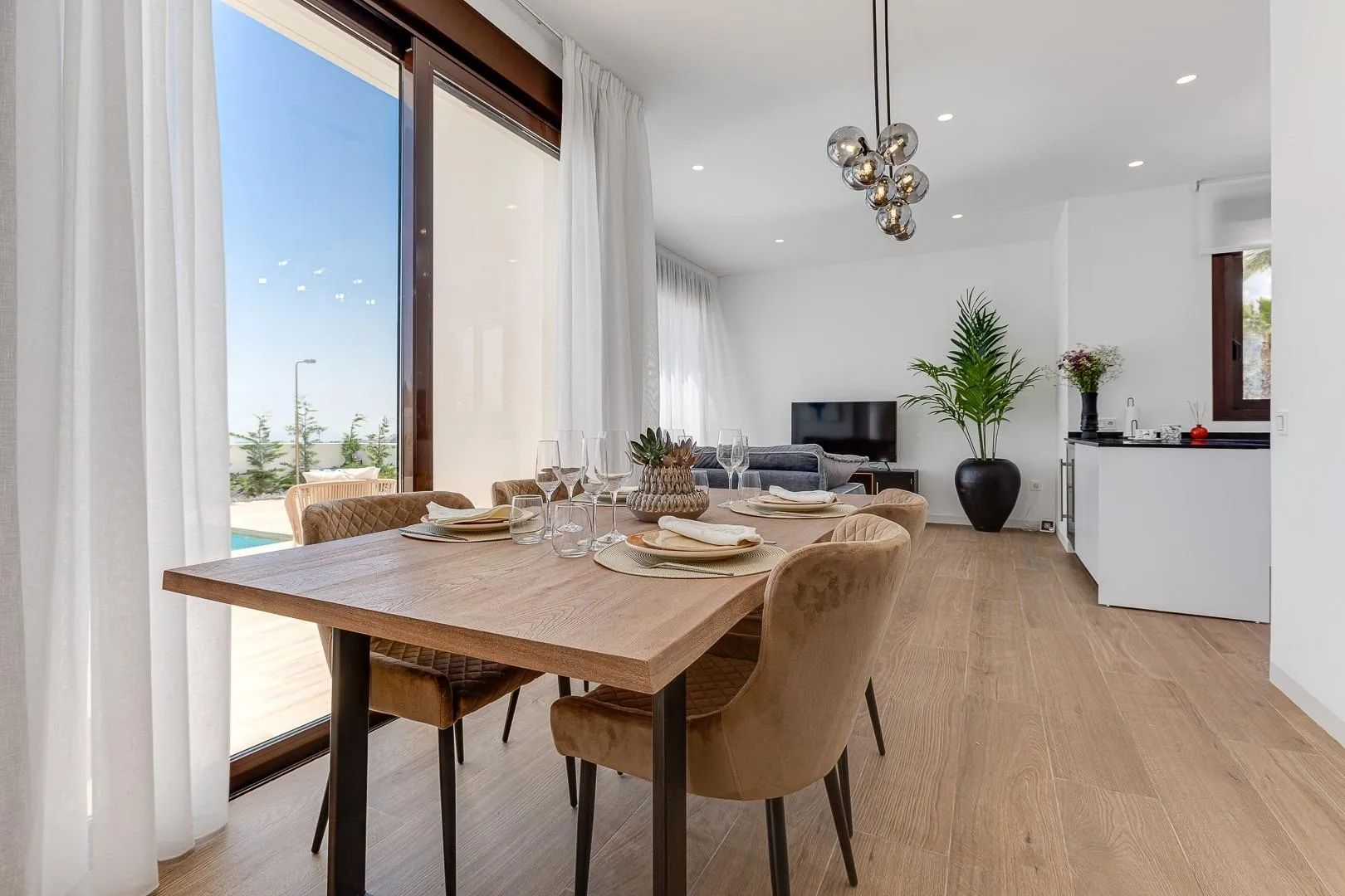 Moderne luxe nabij Benidorm: ontdek jouw droomvilla! foto 4