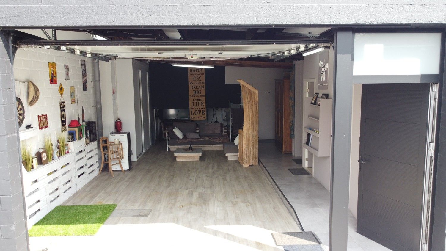 Gerenoveerde woning met bijgebouw en prachtige tuin! foto 25