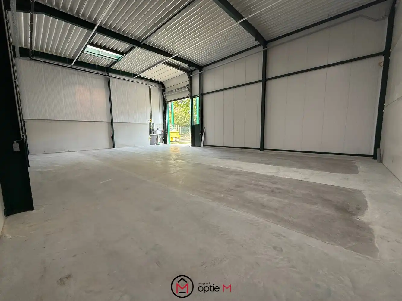 Nieuwbouw KMO-unit 23, The Sheds, RE|CORE-site Hasselt foto {{pictureIndex}}