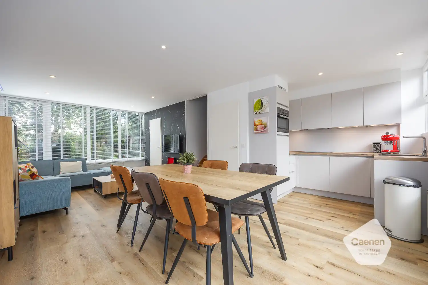 Knappe vakantiewoning te koop nabij strand & zee foto {{pictureIndex}}