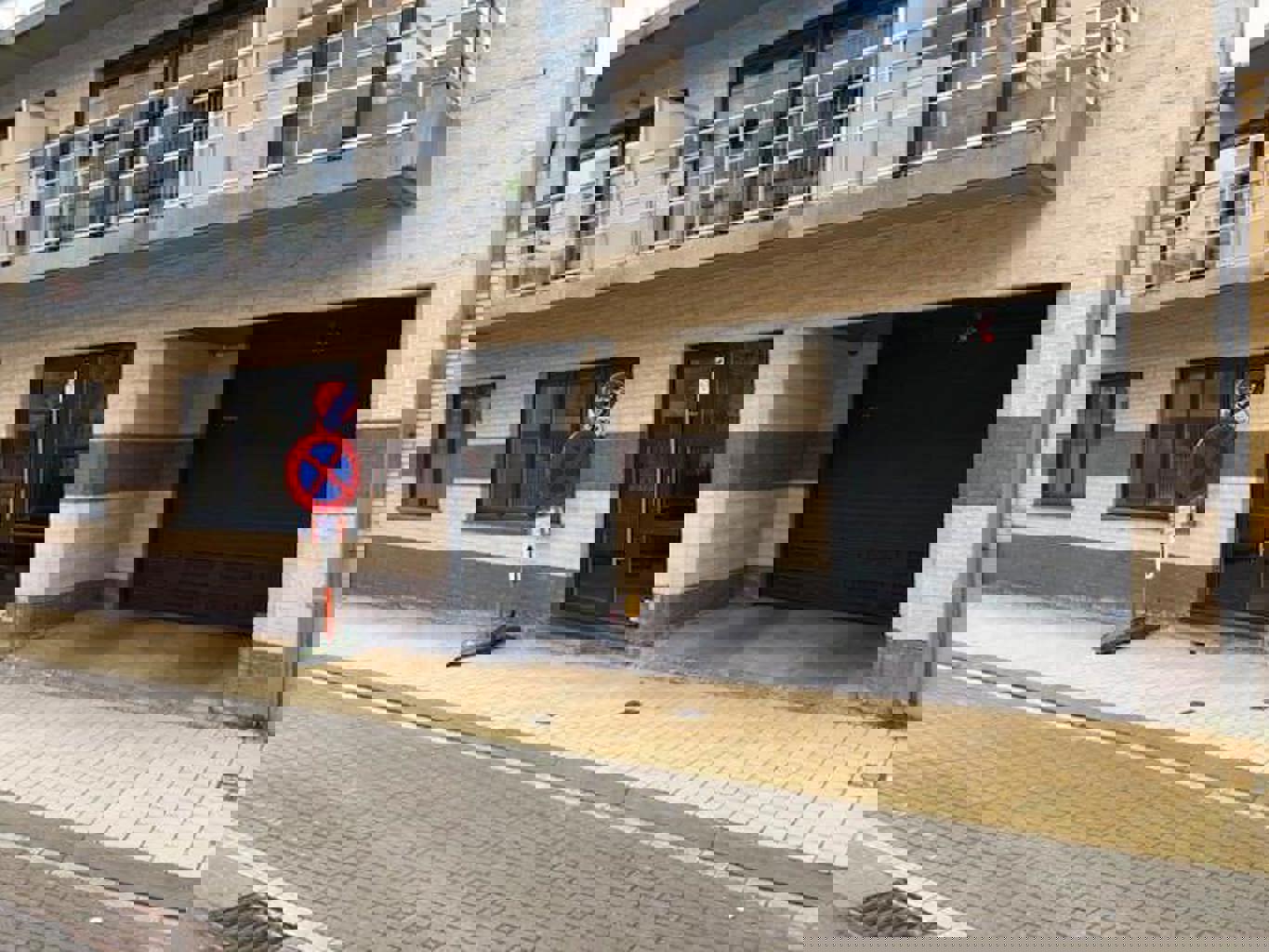 Te koop:garage/parkeerplaats met autolift te Middelkerke foto 6