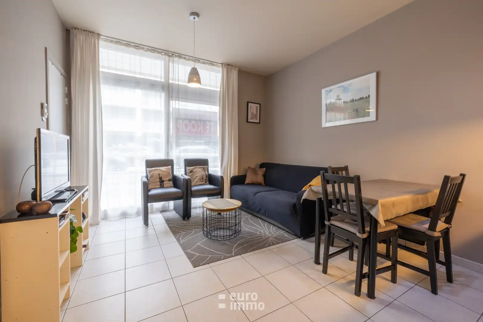 Modern appartement met 1 slaapkamer en slaaphoek in het hart van Nieuwpoort foto 4