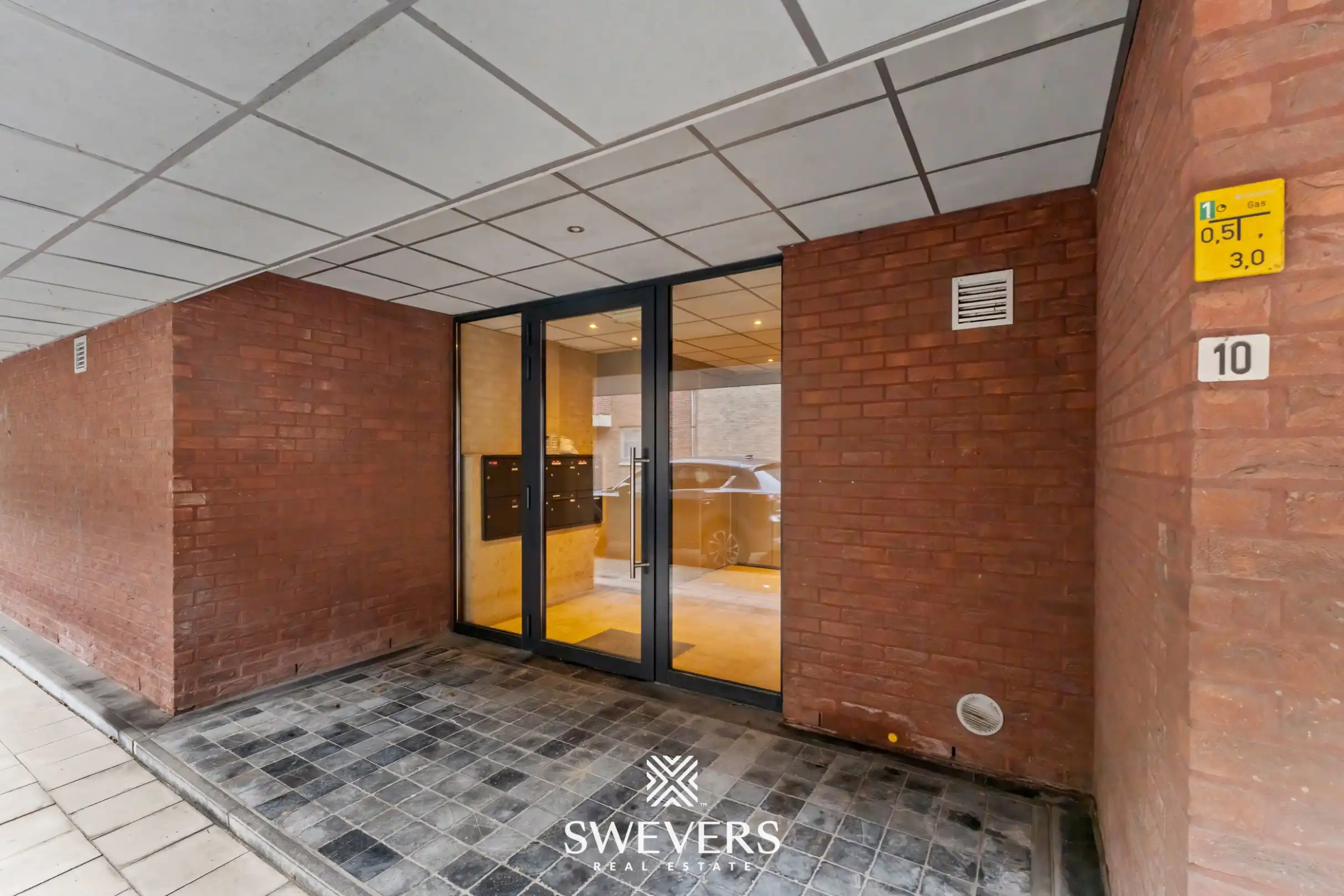 Op te frissen appartement in centrum Halen foto 20