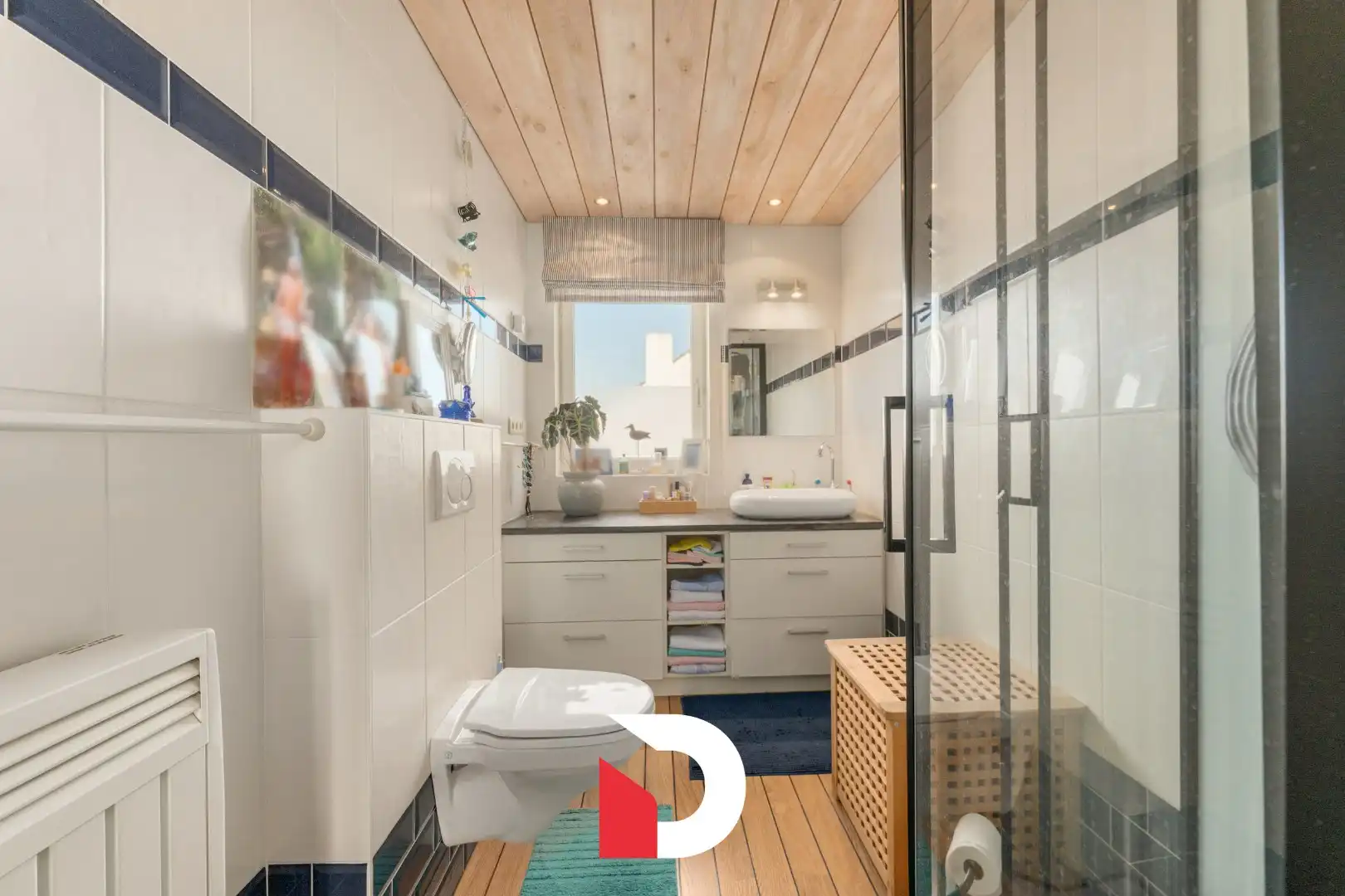 Ruime halfopen woning + apart perceel met garage op een rustige ligging te Sint-Kruis. foto 17