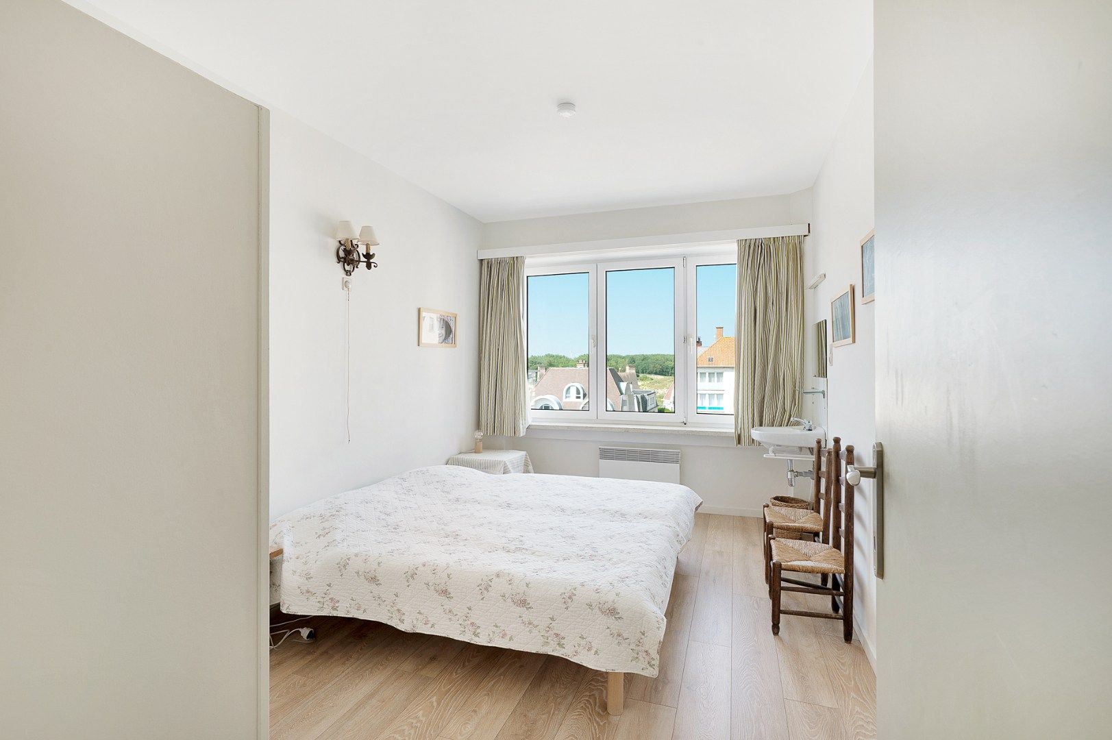 Uniek hoekappartement met 5 slaapkamers en schitterend uitzicht in Duinbergen foto 16