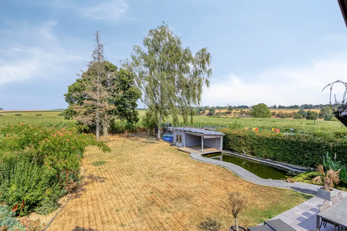 TIJDLOZE VOLLEDIG GERENOVEERDE VILLA OP EEN PERCEEL VAN 16A81CA TE RIEMST foto 28